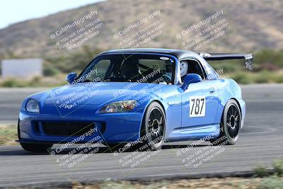 media/Oct-08-2023-Extreme Speed (Sun) [[05af469d3b]]/2-Green/session 1 skid pad/